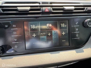 Citroën Grand C4 Picasso C4 Grand Picasso 1.6 Turbo165 pk 7 personen Business Navigatie , Camera , Trekhaak 1.500 trekgewicht  , Panorama dak , Climate & Cruise controle , Verwarmde voorstoelen , Keyless ,  Priveglas , Onderhouden door Citroen dealerr - afbeelding nr 41