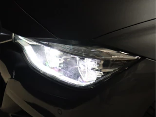 BMW 3 Serie [SCHUIFDAK, VOL LEDER, CAMERA, GROOT NAVI, HEAD-UP DISPLAY, NIEUWSTAAT] - afbeelding nr 21