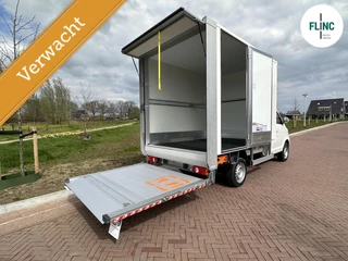 Cenntro Logistar 200 L200 bakwagen met dHollandia laadklep