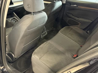 Volkswagen Golf Volkswagen Golf 1.5 eTSI Life Business | Apple Carplay | Elek. stoelen | Draadloze tel. lader - afbeelding nr 8