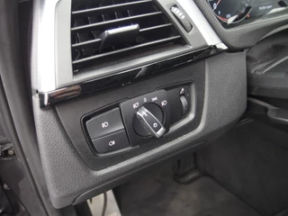 BMW 3 Serie BMW 3 Serie Touring 320i High Executive AUTOMAAT / M-SPORT / LCI / VIRTUAL / CAMERA / PANORAMADAK / FULL LED / LEDER / STOELVERW / NL-AUTO / 1STE EIG - afbeelding nr 32