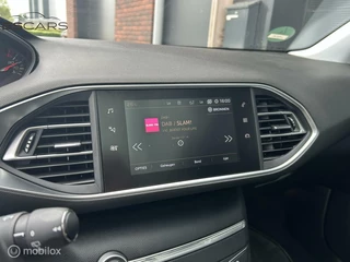 Peugeot 308 Peugeot 308 SW 1.2 PureTech Allure  Pano | Automaat | Airco - afbeelding nr 24