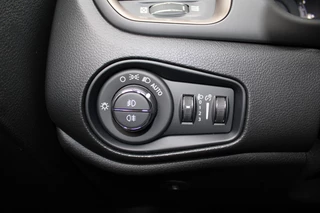 Jeep Renegade | Panoramadak | Winterpakket | Led | Camera | Parkeer assistent - afbeelding nr 19