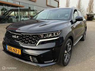 Kia Sorento Sorento 1.6T 267pk PHEV Hybrid 7 Pers. 4WD Automaat Edition , 55 km volledig elektrisch rijden hierna hybride aandrijving. Trekhaak , Navi , Apple Carplay - Android Auto , Parkeerhulp Voor& Achter . Stoel & Stuur verwarming , 7 jaar fabrieksgarantie - afbeelding nr 9