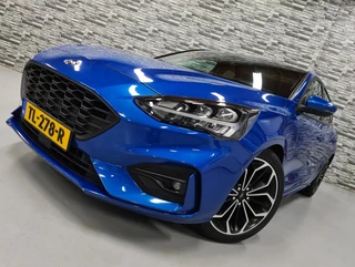 Ford Focus 1.0 EcoBoost ST Line Titanium Business *Bom vol*!