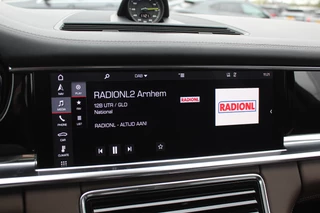 Porsche Panamera Porsche Panamera 2.9 4 E-Hybrid / Panoramadak / 360Camera / Achterasbesturing / Head-up / 21'' / Burmester / Softclose / Sportuitlaat / Sportdesign + Chrono / Keyless / DAB / ACC / Stoelventilatie - afbeelding nr 23