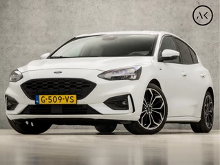 Ford Focus (APPLE CARPLAY, GROOT NAVI, GETINT GLAS, LANE ASSIST, SPORTSTOELEN, LED KOPLAMPEN, KEYLESS, ZWART HEMEL, NIEUWSTAAT) - afbeelding nr 1