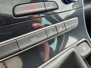 Renault Grand Scénic Renault Grand Scénic 1.3 TCe BOSE 7P Trekhaak | Dodehoeksensoren | Head-up Display - afbeelding nr 18