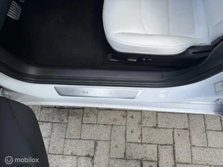 Tesla Model 3 Tesla Model 3 Performance AWD 486pk 75 kWh +530KM - afbeelding nr 13