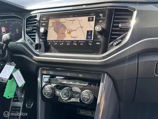 Volkswagen T-Roc Volkswagen T-Roc 1.5 TSI Sport Business R + CARPLAY - afbeelding nr 10