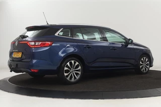 Renault Mégane Renault Mégane 1.2 TCe Zen | Trekhaak | Navigatie | Parkeerhulp |  Climate control | Cruise control | Bluetooth | DAB | Regen-/lichtsensor - afbeelding nr 25