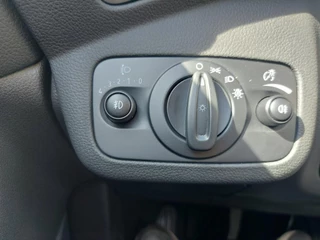 Ford Grand C-Max Ford Grand C-Max 1.0 Titanium, airco,cruise,navigatie/camera,stoel/stuurverwarming,voorruit verwarmd,parkeersensoren, - afbeelding nr 25