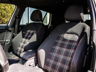 Volkswagen Golf Volkswagen Golf 2.0 TSI GTI Performance|PANO|ACC|19''|CAMERA - afbeelding nr 11