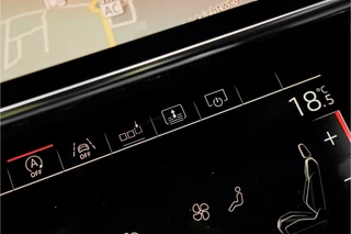 Audi A8 Audi A8 55 TFSI Quattro ProLine Plus B&O Matrix Schuifdak 4Wielsturing 20