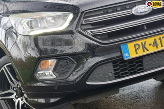 Ford Kuga 1.5 EcoBoost ST Line - Shadow Black - Winterpakket/Camera/19''
