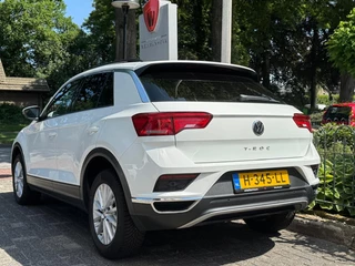 Volkswagen T-Roc Volkswagen T-Roc 1.0 TSI Style Airco/Lichtmetalen velgen/Navi/Apple Carplay - afbeelding nr 37
