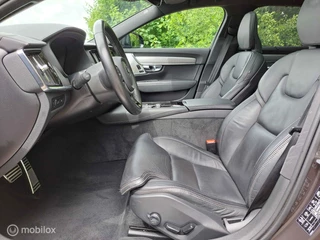 Volvo V90 Volvo V90 2.0 T8 Twin Engine AWD R-Design|Pano|Trekhaak|Leder|B&W - afbeelding nr 18