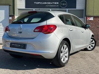 Opel Astra Opel Astra 1.4 Turbo Blitz/AIRCO/PARKS/NAVI/CRUISE/APK/NAP - afbeelding nr 6