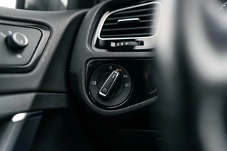 Volkswagen Golf Volkswagen Golf 2.0 TSI 4Motion R Pano Camera ACC - afbeelding nr 46