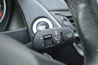 BMW X1 Rijklaarprijs-Garantie Panorama dak Leder Xenon Navigatie - afbeelding nr 31