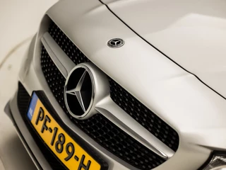 Mercedes-Benz CLA Mercedes-Benz CLA Shooting Brake 180 AMG Sport Automaat (GROOT NAVI, LEDER, CAMERA, GETINT GLAS, STOELVERWARMING, PORTSTOELEN, PARKEERSENSOREN, CRUISE, ZWART HEMEL, NIEUWE APK, NIEUWSTAAT) - afbeelding nr 33