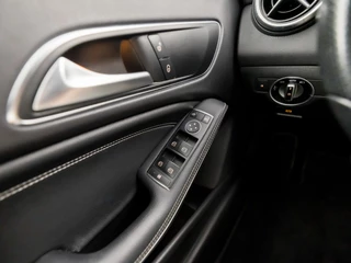 Mercedes-Benz CLA Mercedes-Benz CLA Shooting Brake 180 AMG Sport Automaat (GROOT NAVI, LEDER, CAMERA, GETINT GLAS, STOELVERWARMING, PORTSTOELEN, PARKEERSENSOREN, CRUISE, ZWART HEMEL, NIEUWE APK, NIEUWSTAAT) - afbeelding nr 25
