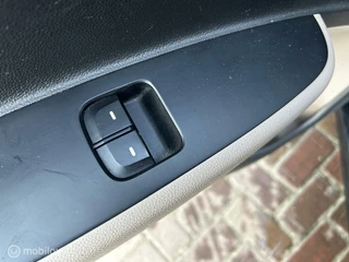 Hyundai i10 Hyundai i10 1.0i i-Motion Comfort * AIRCO * LM VELGEN * - afbeelding nr 11