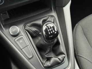 Ford Focus Ford Focus 1.0 Trend | Navigatie | Cruise Control | Parkeersensoren | Airconditioning | NAP - afbeelding nr 17