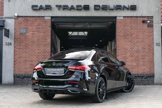 Mercedes-Benz A-Klasse Mercedes A-klasse 250 e AMG Pano / Camera / Ambi - afbeelding nr 3
