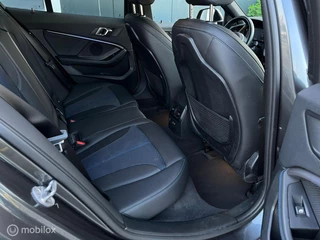 BMW 1 Serie BMW 1-serie 118i M Pack Sport NAV LED LEER - afbeelding nr 29