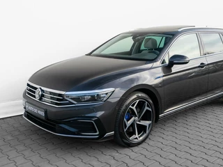 Volkswagen Passat Volkswagen Passat Variant 1.4 TSI DSG PHEV GTE Business | Full LED | Leder | Panoramadak | Travel Assist - afbeelding nr 44