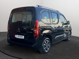 Citroën Berlingo Citroën Berlingo 1.2 PureTech Feel Praktisch, Zuinig & Helemaal Gezinsproof! - afbeelding nr 13