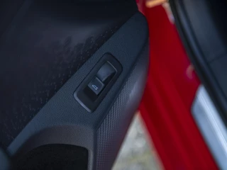 Škoda Octavia Škoda Octavia Combi 1.5 TSI MHEV Business Edition Plus | Matrix LED | Chrome pakket | Stoel-, Stuur- & voorruitverwarming | Navi 13inch | Elektr.trekhaak | El. achterklep m.sensor | ACC | - afbeelding nr 24