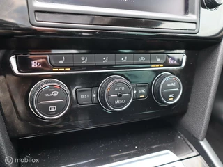 Volkswagen Passat Volkswagen Passat 1.4 TSI GTE Pano LED Trekhaak CarPlay - afbeelding nr 23