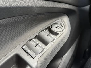 Ford C-MAX Ford C-Max 1.0 Titanium Navi,Trekhaak,Clima,Cruise,6 Bak,125pk,Stuurverw,Stoelverw,Pdc V+A,Lm velgen,Nieuwe Apk bij Aflevering - afbeelding nr 18