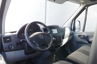 Volkswagen Crafter Volkswagen Crafter 35 2.0 TDI L2H2 > 140pk/Euro6/camera/cruise/270° deuren/Opstap bumper achter... - afbeelding nr 18