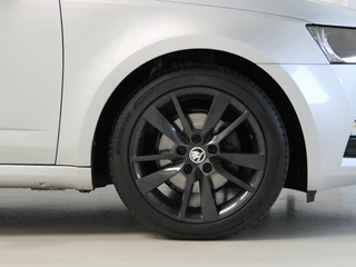 Škoda Octavia Škoda Octavia Combi 1.0 TSI 116pk DSG Style Sport | Kuipstoelen - afbeelding nr 18