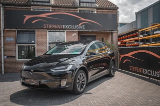 Tesla Model X - 192978762-0