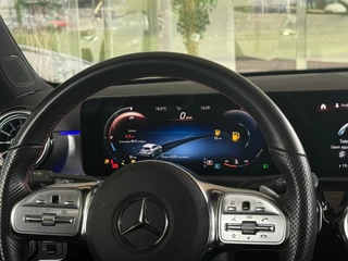 Mercedes-Benz A-Klasse Mercedes-Benz A-klasse 180 AMG NIGHT Panodak|Memory|Sfeer|Dealer Onderhouden - afbeelding nr 11