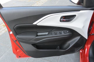 Suzuki Swift Suzuki Swift 1.2 Style AllGrip (4x4) 5-deurs Smart Hybrid Navigatie/Cruise - afbeelding nr 17