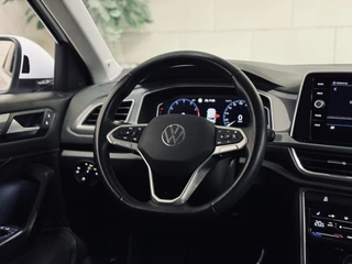 Volkswagen T-Roc | Massage | IQ | Beats | Trekhaak - afbeelding nr 25