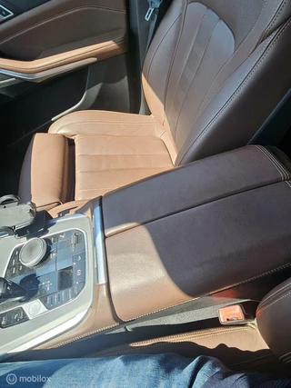 BMW X5 BMW X5 xDrive30d High Executive M-Sport en Luchtvering - afbeelding nr 18