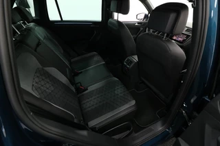 Volkswagen Tiguan Volkswagen Tiguan 1.4 TSI eHybrid R-Line Bns (Automaat) - afbeelding nr 28