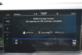 Volkswagen Polo | Nieuwstaat | Open dak | Virtual cockpit | Camera | Keyless | Carplay | Stoelverw | IQ Light - afbeelding nr 19
