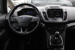 Ford C-MAX Ford C-MAX 1.0 Titanium / Trekhaak / Navigatie / Parkeerhulp V+A / 17'' / Stuur + Stoelverwarming / Elektr. achterklep / Getint glas / Cruise Control - afbeelding nr 9