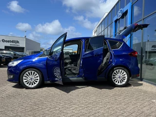 Ford C-MAX Ford C-Max 1.5 Titanium 150PK Automaat Trekhaak Cruise Navi Camera 1500Kg Trekgewicht Climate Parkeersensoren Carplay Keyless *Dealer Onderhouden* - afbeelding nr 3