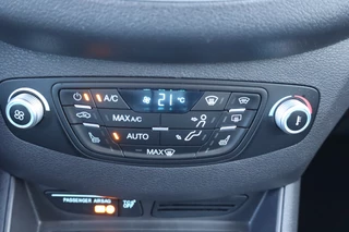 Ford Transit Courier Ford Transit Courier 1.5 TDCI Trend - NL- Auto!! Camera I Apple I Stoelverw - afbeelding nr 14