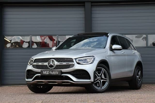Mercedes-Benz GLC Mercedes GLC-klasse 200 4MATIC AMG-Pakket /LED/PANODAK/LEDER/STOELVERW./CARPLAY/PDC! - afbeelding nr 1