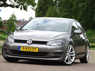 Volkswagen Golf - 472561418-0