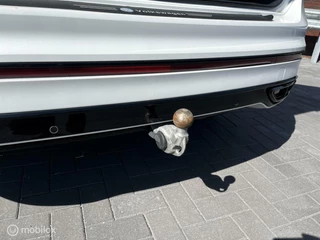Volkswagen Tiguan Volkswagen Tiguan R 2.0 TSI 4Motion LEER/ELECTREKHAAK/SCHADE - afbeelding nr 16